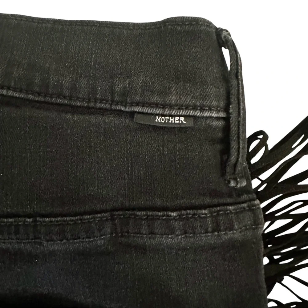 Mother Jeans 26 (S) Swooner Ankle Fringe Black Denim - Picture 7 of 12